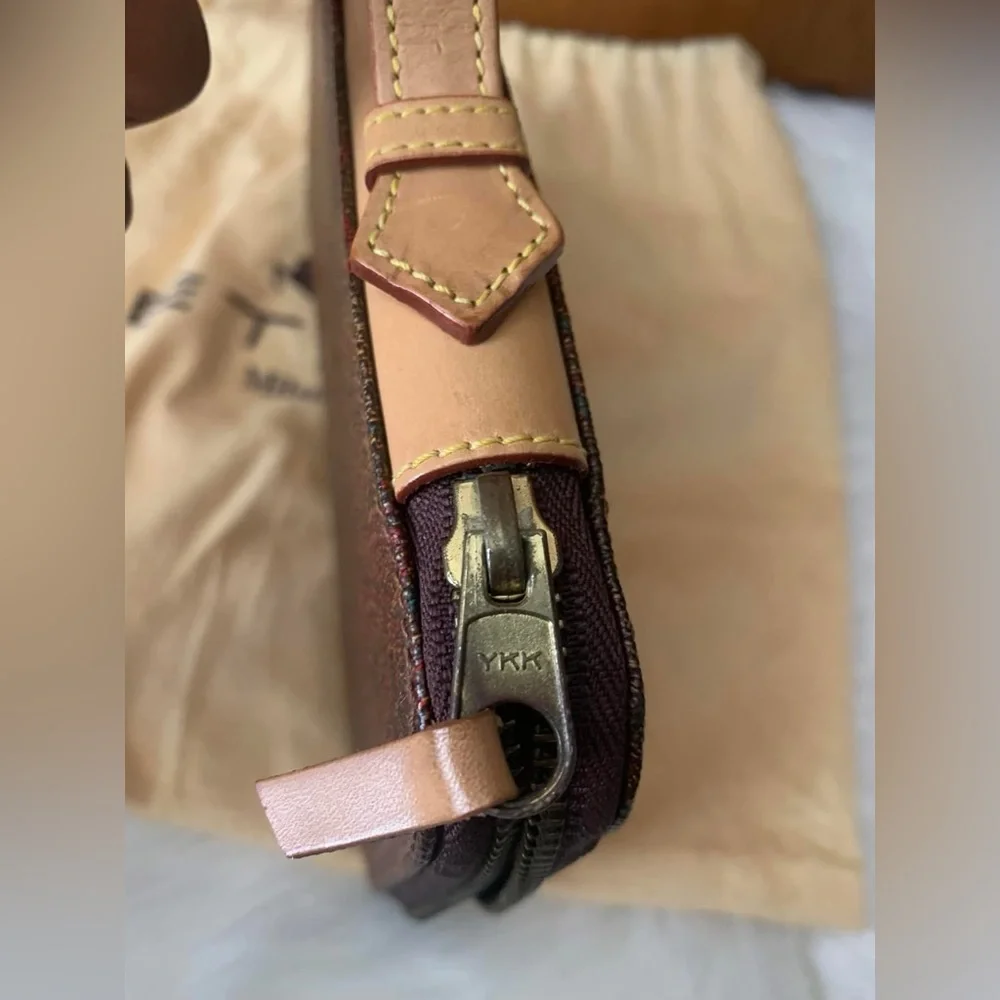 Beautiful ETRO Organizer in PVC and Leather, Bordeaux♥️ - Picture 16 of 16